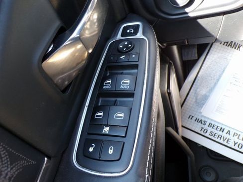 Used 2020 RAM 3500 Limited image 22