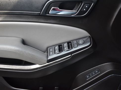 Used 2017 Chevrolet Tahoe LT RWD image 12