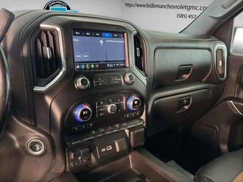 Used 2021 GMC Sierra 1500 AT4 image 21