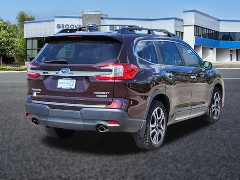 Used 2023 Subaru Ascent Touring AWD/4WD image 5