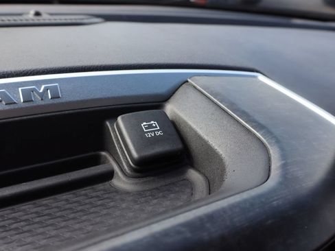 Used 2021 RAM 1500 Big Horn AWD/4WD image 18