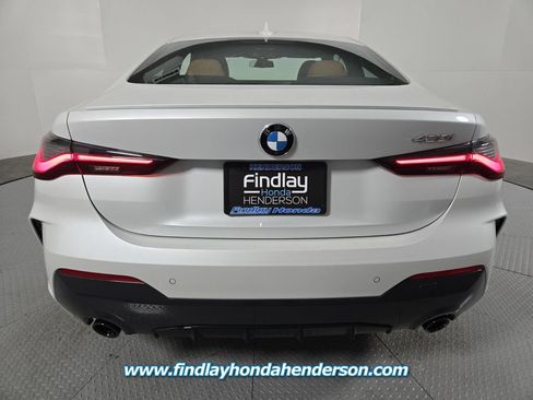 Used 2022 BMW 430i Coupe w/ M Sport Package image 5