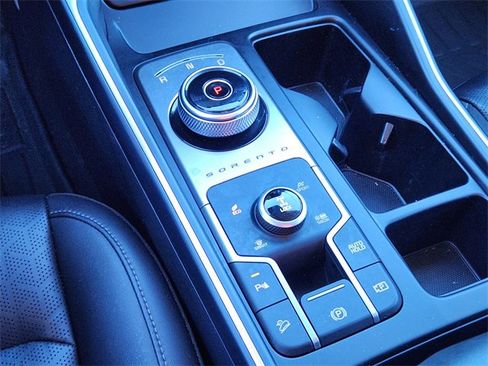 Used 2023 Kia Sorento EX image 22