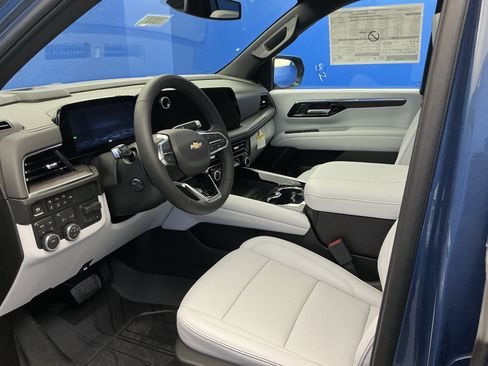 New 2026 Chevrolet Tahoe Premier w/ Sun And Tow Package AWD/4WD image 11