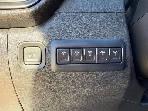 Used 2023 Chevrolet Silverado 3500 W/T w/ Gooseneck/5TH Wheel Package image 24