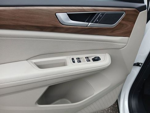 New 2026 Volkswagen Atlas SE image 11