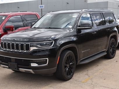 Used 2022 Jeep Wagoneer Series III w/ Rear Seat Video Group 1