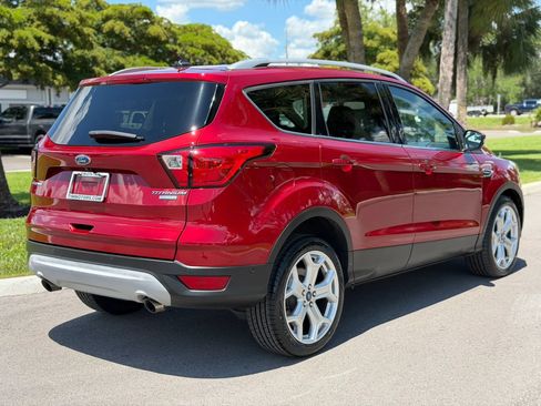 Used 2019 Ford Escape Titanium FWD image 29