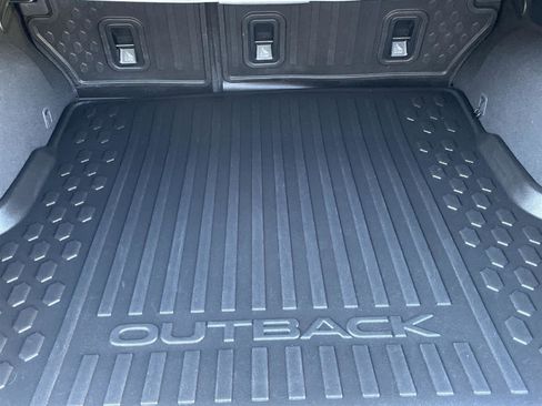 Certified 2023 Subaru Outback Limited image 16