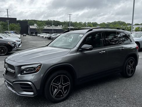 Certified 2025 Mercedes-Benz GLB 250 image 4