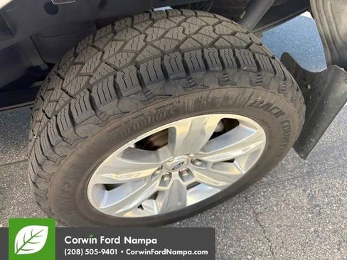 Used 2019 Ford F150 Platinum w/ Equipment Group 701A Luxury AWD/4WD image 12