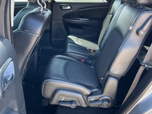 Used 2018 Dodge Journey Crossroad AWD/4WD image 12