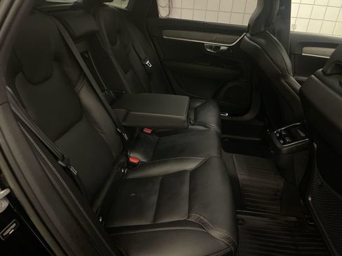 Used 2023 Volvo V90 B6 Cross Country Ultimate AWD/4WD image 21