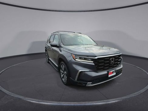 Certified 2023 Honda Pilot Elite image 2