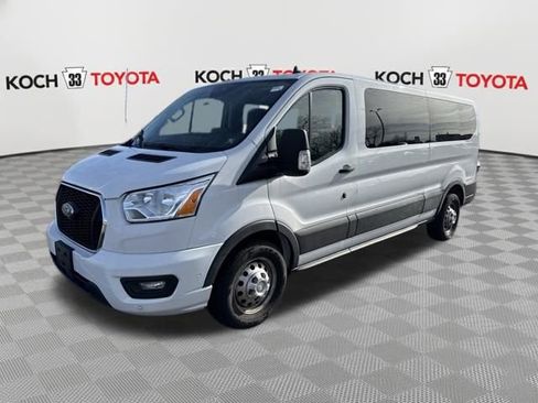 Used 2022 Ford Transit 350 XLT image 3
