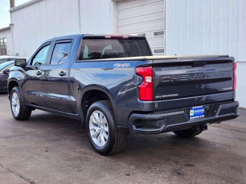 Used 2022 Chevrolet Silverado 1500 Custom w/ Safety Confidence Package image 3