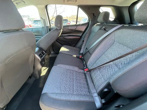 Used 2024 Chevrolet Equinox LT image 21