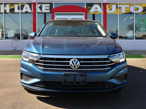 Used 2019 Volkswagen Jetta S image 2