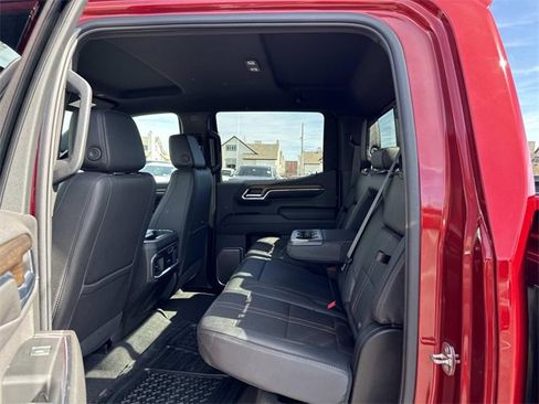 Used 2024 Chevrolet Silverado 1500 High Country image 12