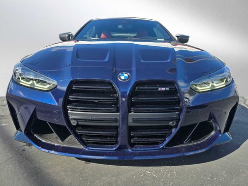 Used 2022 BMW M4 Coupe w/ M Carbon Exterior Package image 8