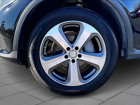 Used 2016 Mercedes-Benz GLC 300 image 10