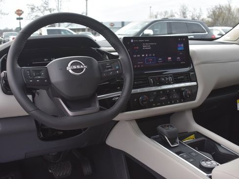 New 2026 Nissan Pathfinder SL w/ SL Premium Package image 20