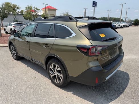 Used 2022 Subaru Outback Limited w/ Popular Package #2 AWD/4WD image 9
