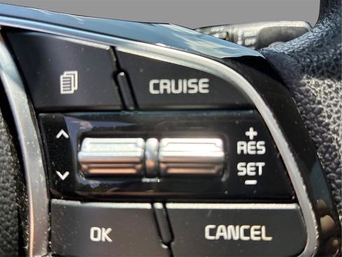 Used 2020 Kia Optima LX FWD image 41