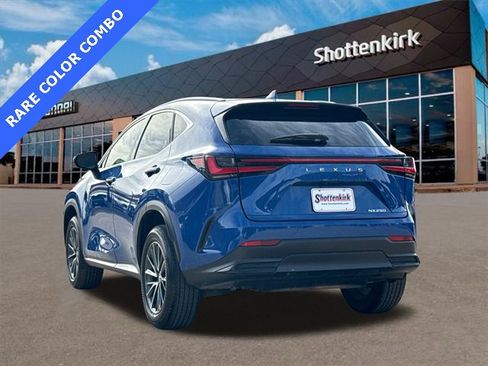 Used 2025 Lexus NX 250 FWD w/ Premium Package image 8
