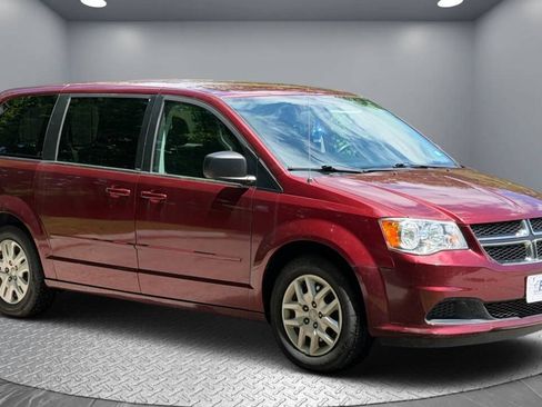 Used 2017 Dodge Grand Caravan SE w/ Power Window Group FWD image 4