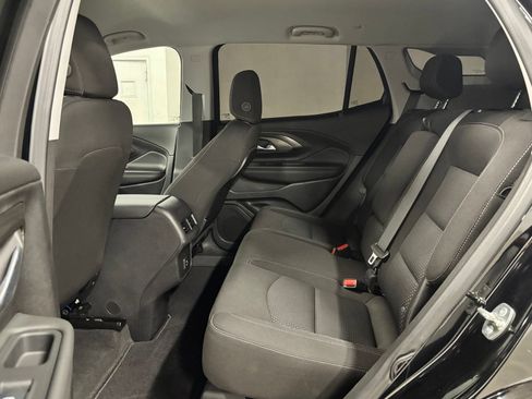 Used 2024 GMC Terrain SLE w/ Driver Convenience Package FWD image 19