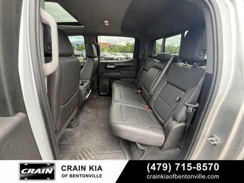 Used 2022 Chevrolet Silverado 1500 LTZ AWD/4WD image 24