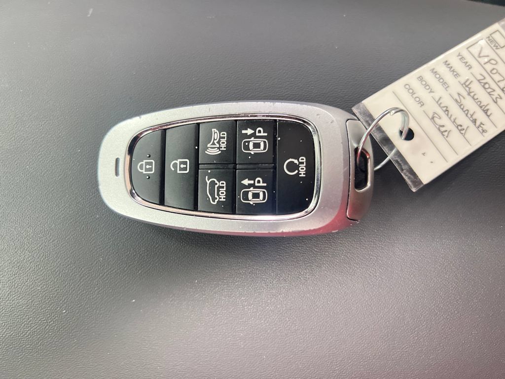 Used 2023 Hyundai Santa Fe Limited w/ Cargo Package AWD/4WD image 32