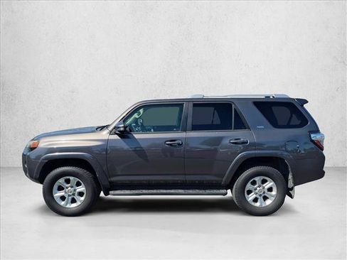 Used 2015 Toyota 4Runner SR5 Premium AWD/4WD image 9