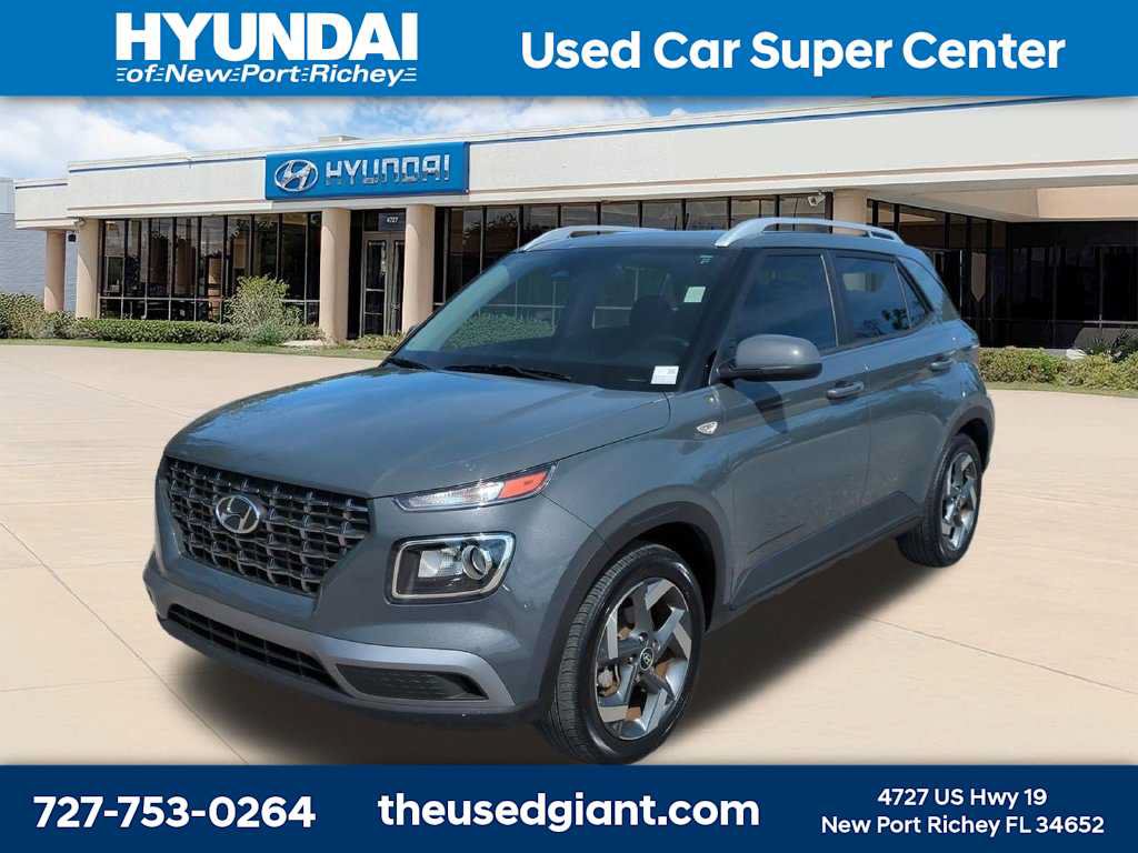 Certified 2025 Hyundai Venue SEL FWD image 1