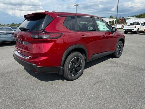 New 2026 Nissan Rogue SV image 5