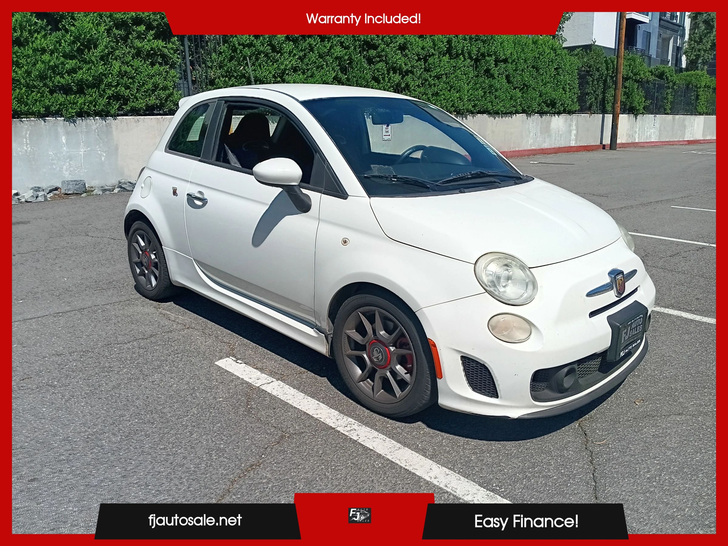 Used 2013 FIAT 500 Abarth FWD image 1