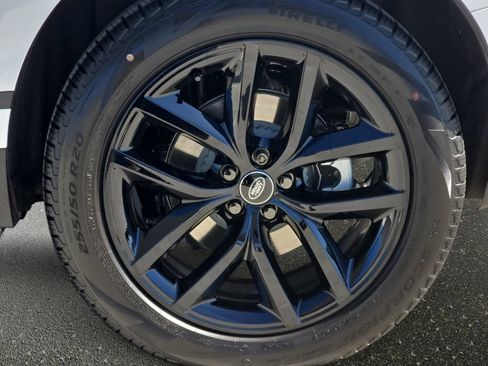 New 2026 Land Rover Range Rover Velar S image 34