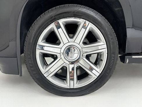 Used 2016 Cadillac Escalade Premium AWD/4WD image 34