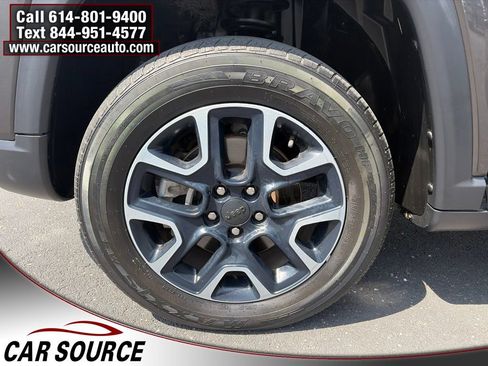 Used 2019 Jeep Compass Trailhawk AWD/4WD image 26