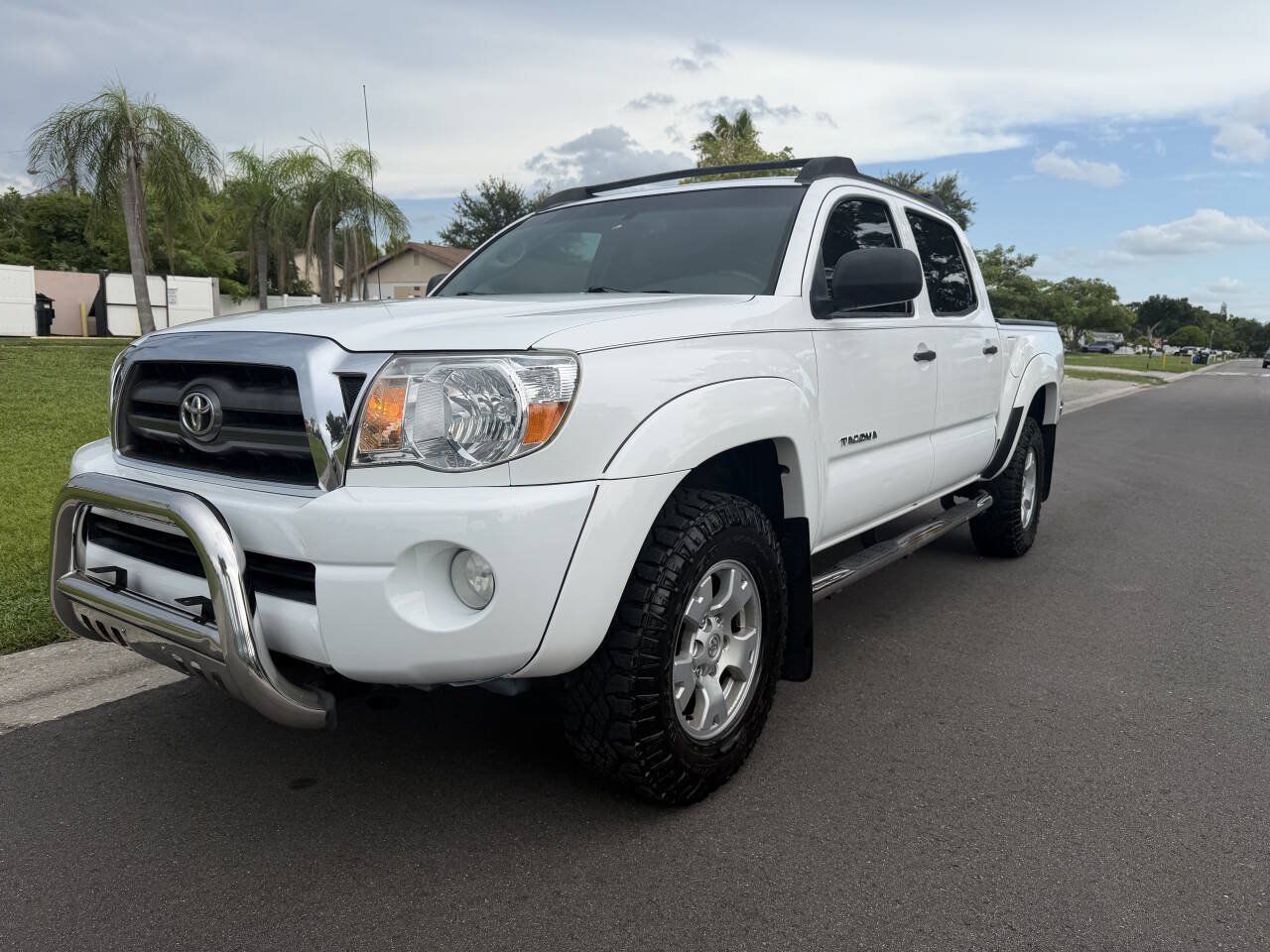 Used 2009 Toyota Tacoma PreRunner RWD image 1