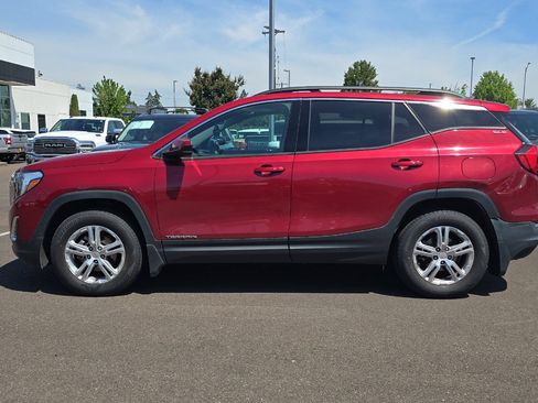 Used 2018 GMC Terrain SLE AWD/4WD image 7