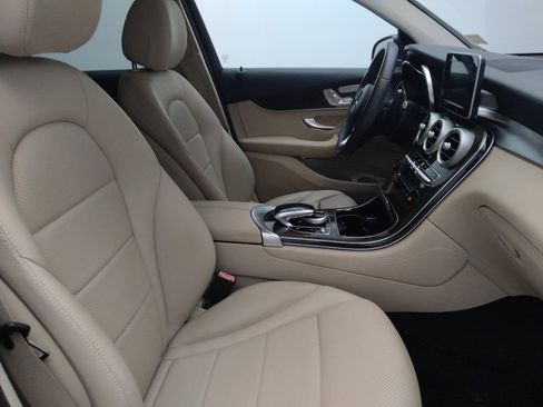 Used 2016 Mercedes-Benz GLC 300 image 21