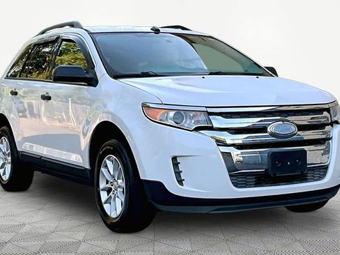 Used 2013 Ford Edge SE FWD image 3