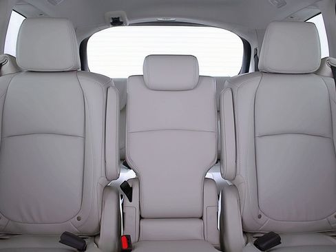 New 2026 Honda Odyssey EX-L image 16