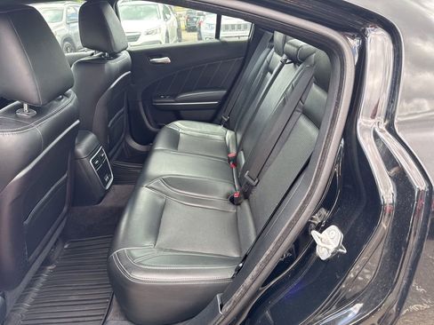 Used 2016 Dodge Charger SXT w/ Rallye Group AWD/4WD image 4