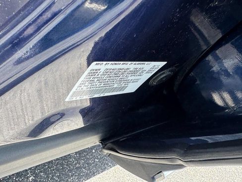 Used 2019 Honda Pilot Touring image 28