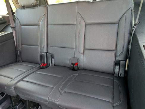 Certified 2024 Chevrolet Tahoe LT image 18