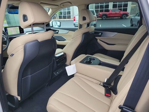 New 2026 Acura MDX Base image 13