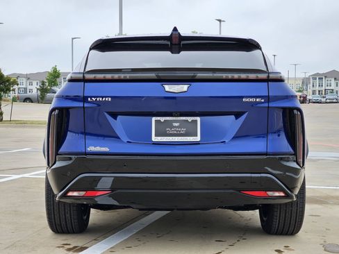 New 2026 Cadillac Lyriq Sport w/ LPO, Floor Liner Package AWD/4WD image 8